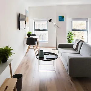 westgate-apartments.tophotelsbath.com/